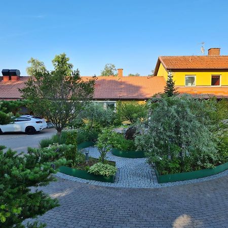 Dagsholm Hotell Fargelanda Екстер'єр фото