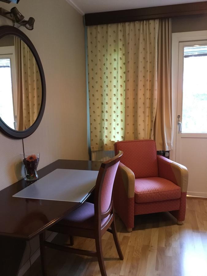 Dagsholm Hotell Fargelanda Екстер'єр фото