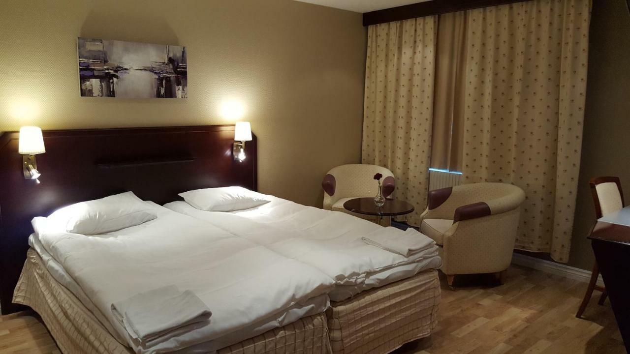 Dagsholm Hotell Fargelanda Екстер'єр фото